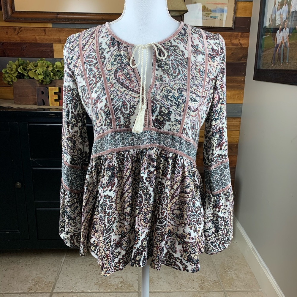 American Eagle Peasant Blouse